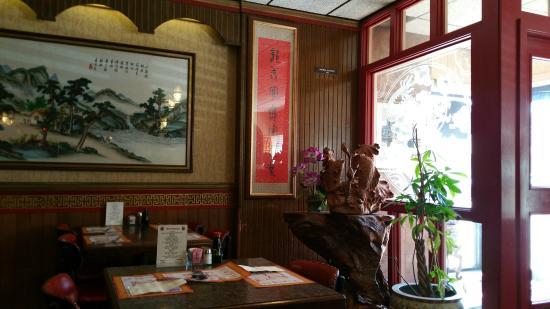 Dragon Inn