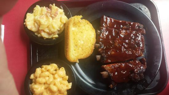 Two Brothers BBQ